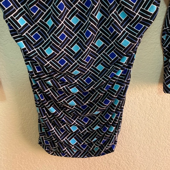 Jennifer Lopez Patterned Shirt - Picture 4 of 7